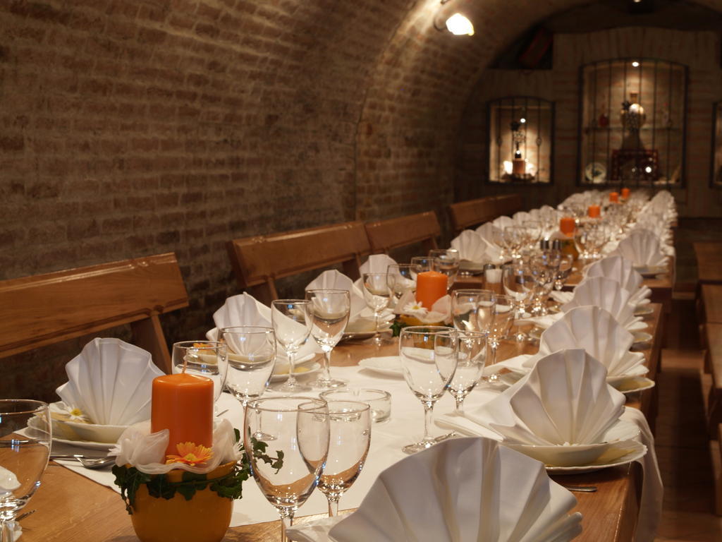 Podrumi Kolar "Suza Baranje" Kneževi Vinogradi Extérieur photo